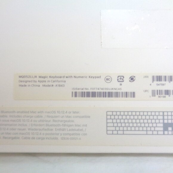 Apple Magic Keyboard and Magic Trackpad bundle in box - Picture 13 of 14